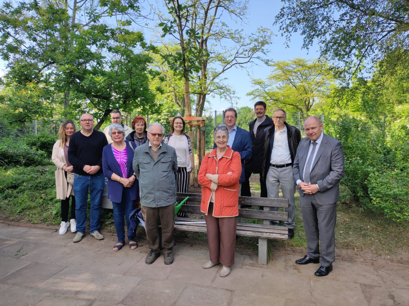 Europa-Union Worms übernimmt Baumpatenschaft im Albert-Schulte-Park ...
